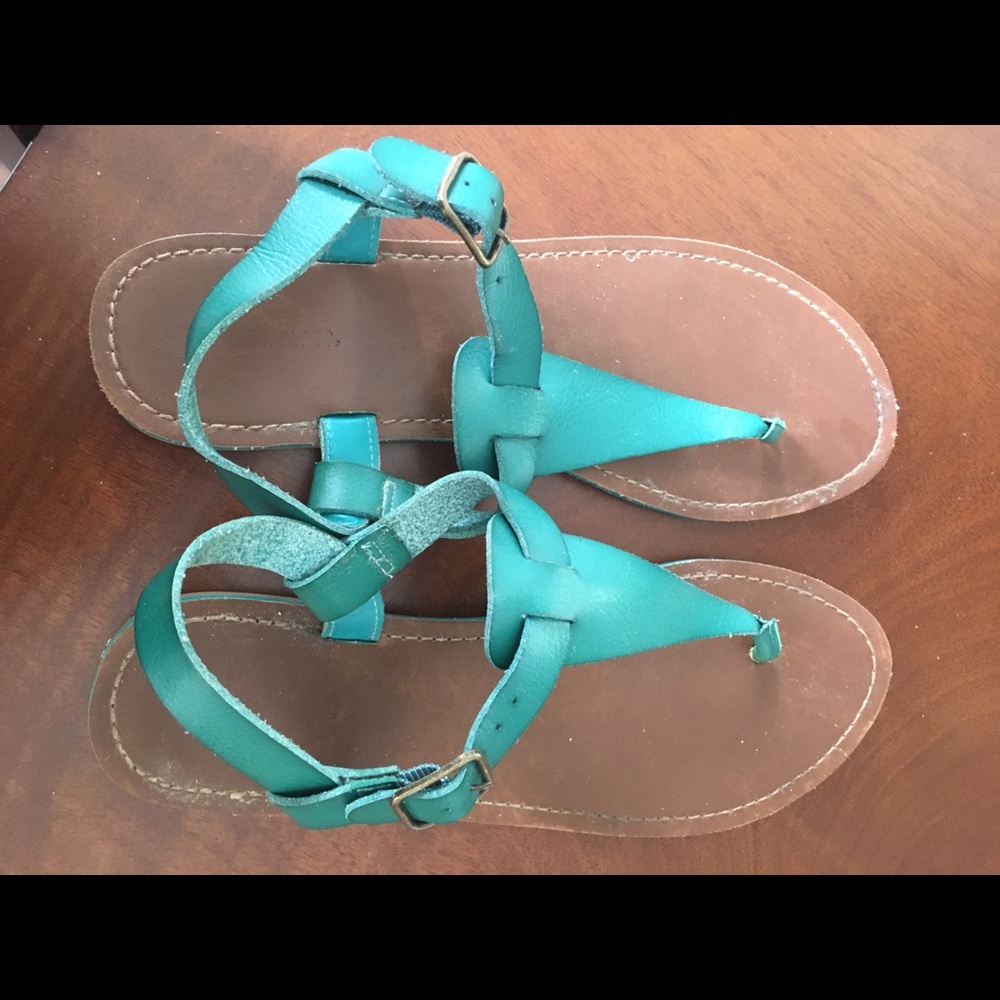 Retro thong sandals